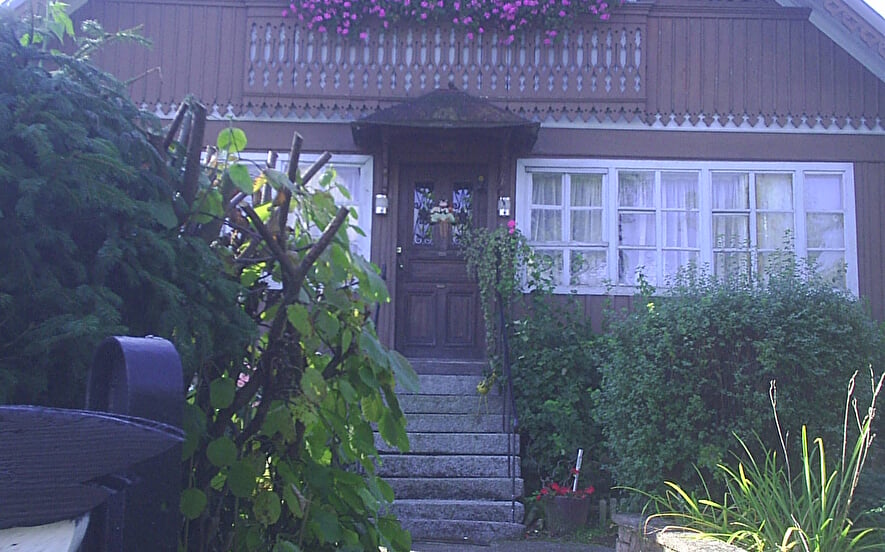 Guesthouse from Mrs Eliane FARNY