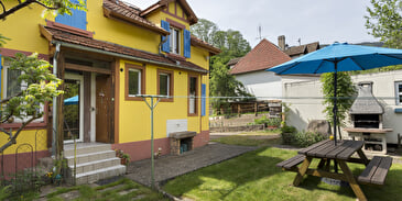 Madam BERNHARD-ECKLE Gabrielle - Holiday accommodation Les Abeilles