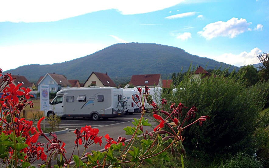 Service area for camper vans