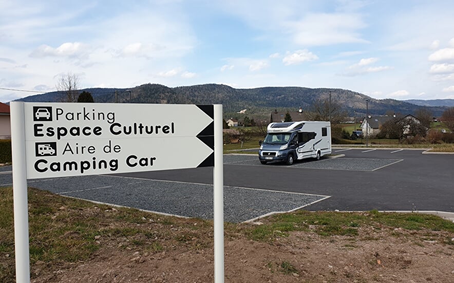 AREA CAMPERS PARKING - DOMMARTIN LES REMIREMONT