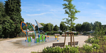 Aquatic playground