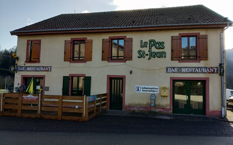 Au Pas Saint Jean