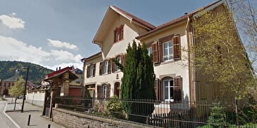 Mr. and Mrs HOLVECK's Holiday cottage
