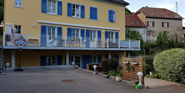 Bed & breakfast from Mr Fabien SANTERRE : Les Volets Bleus