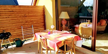 Mister MEYER - KRUMB - Holiday accommodation Schoenenbourg