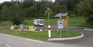 Aire d'accueil de camping-cars