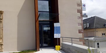 TOURIST INFORMATION OFFICE