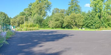AIRE DE CAMPING-CARS DE SENONES