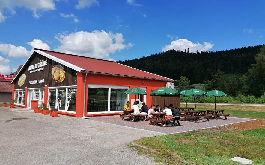 RESTAURANT LA CAVE AU GÉRÔMÉ
