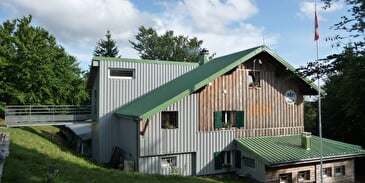 Mountain shelter Les Amis de la Nature