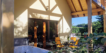 Madam MEYER-KRUMB - Self catering accommodation Chalet & Spa
