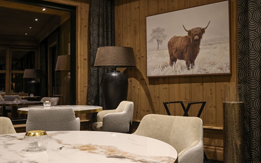Gourmet restaurant and chic bistro - domaine de montagne