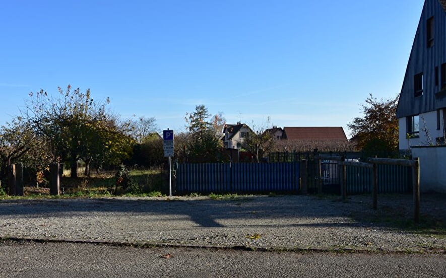 Parking for motorhomes - allée des Cygnes